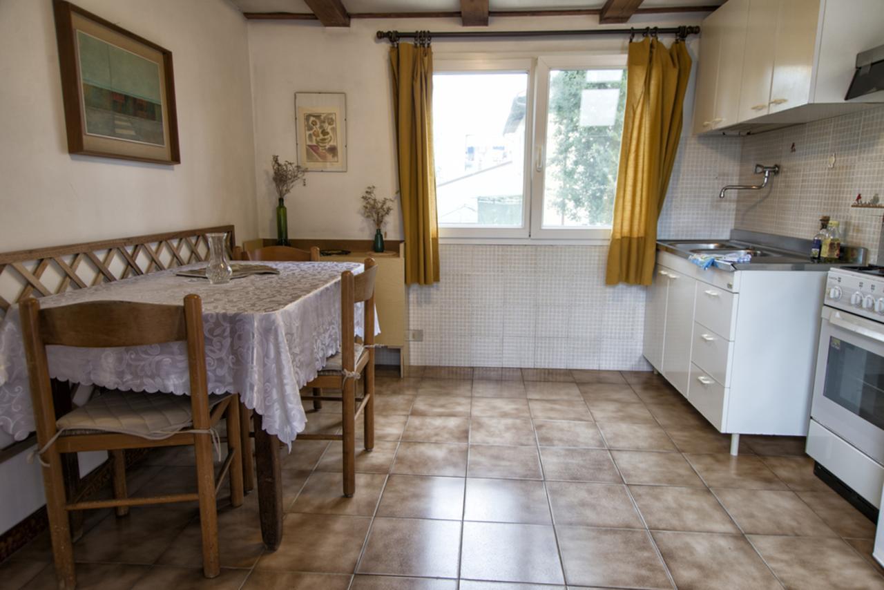 Casa Furrer Lejlighedshotel Tirrenia Eksteriør billede